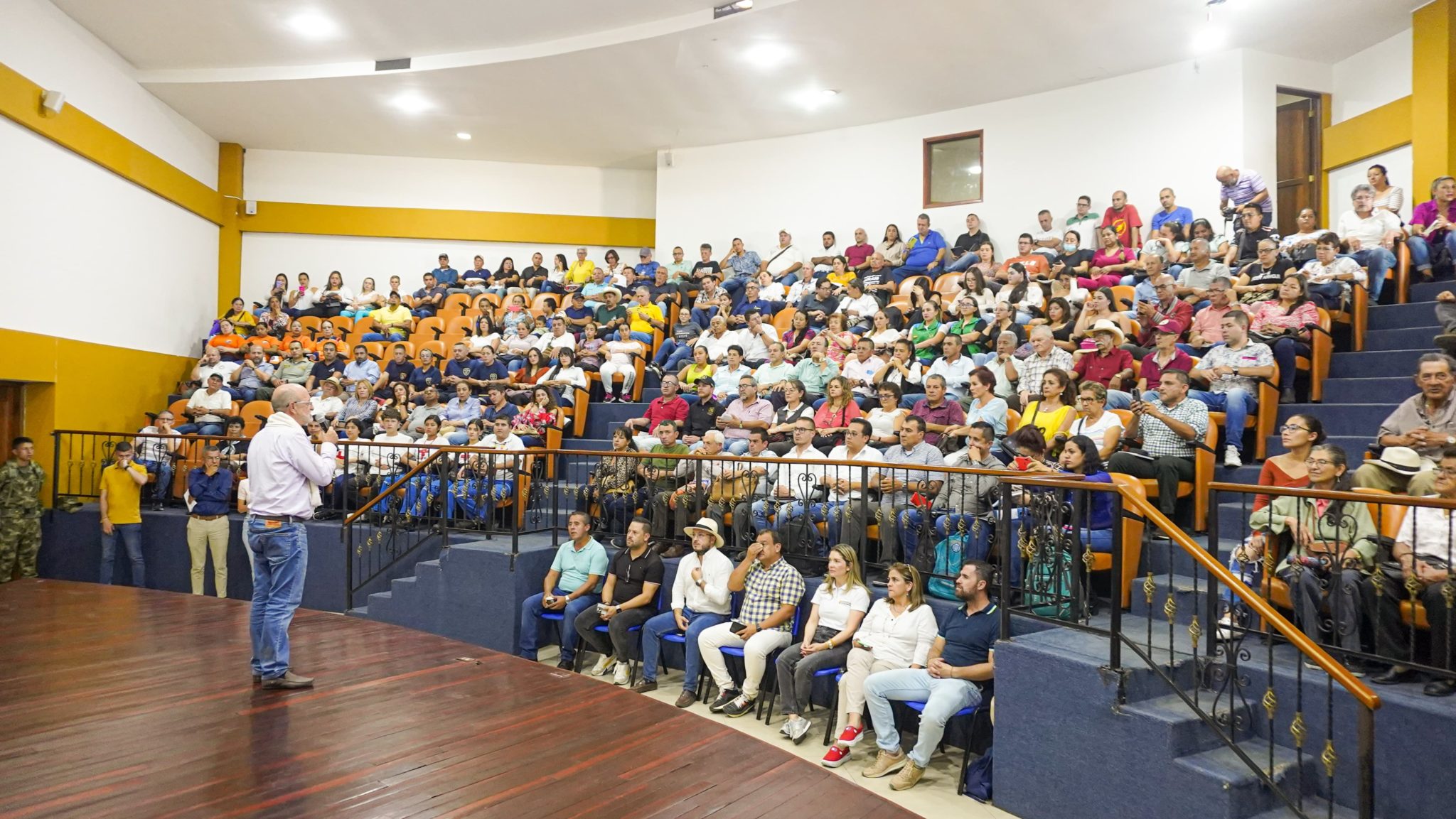 Deportes, salud y conectividad vial, temas centrales de análisis en las mesas de diálogo del Plan de Desarrollo en Manzanares y Marquetalia