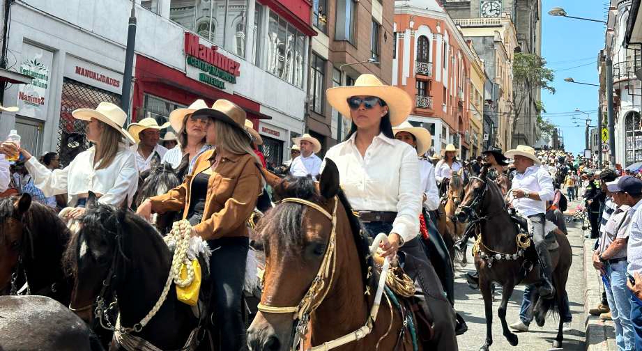 ¡Éxito rotundo! Así fue el tercer día de feria