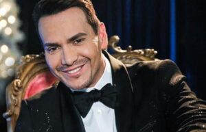 Victor Manuelle estrena su álbum “Memorias de Navidad” para esta época decembrina