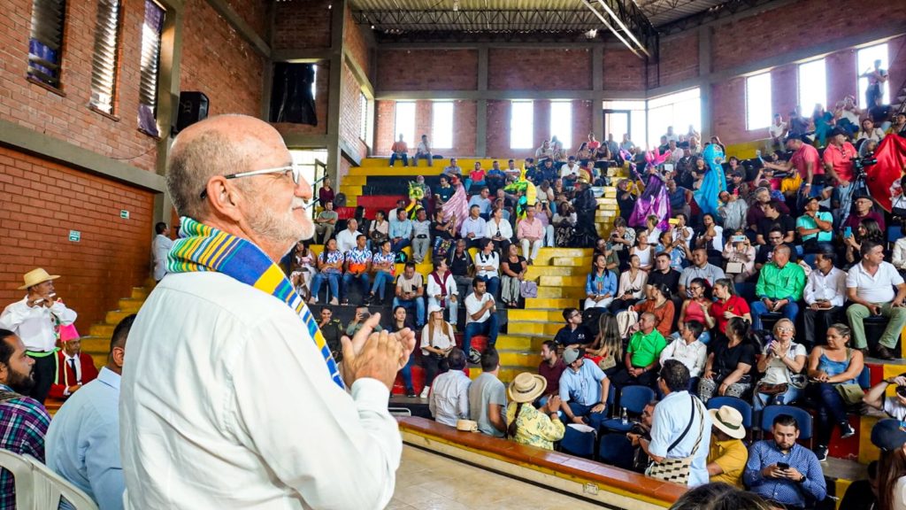 En Riosucio, y con las autoridades indígenas, culminó la gira por los municipios para la construcción del Plan de Desarrollo de Caldas