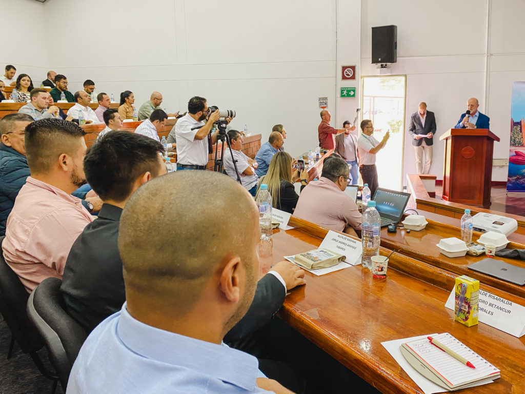 En el primer encuentro de Alcaldes por el desarrollo agropecuario de Caldas, administraciones articularon acciones para fortalecer el campo