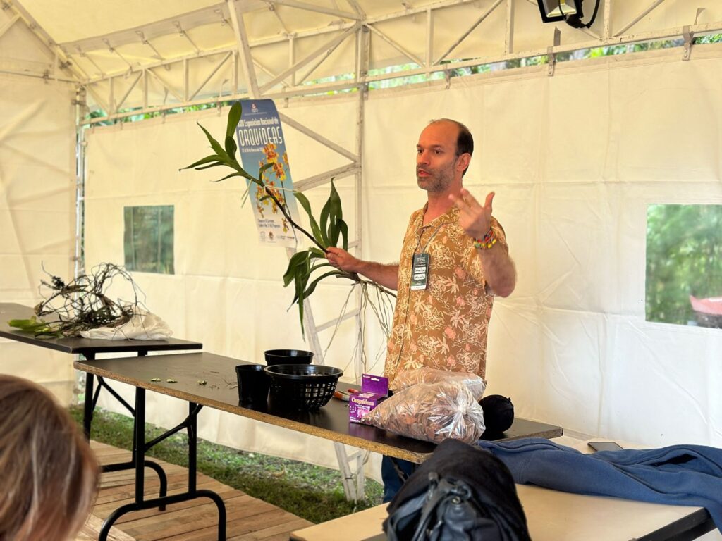 Gran apertura de la XVIII Exposición Nacional de Orquídeas de Manizales