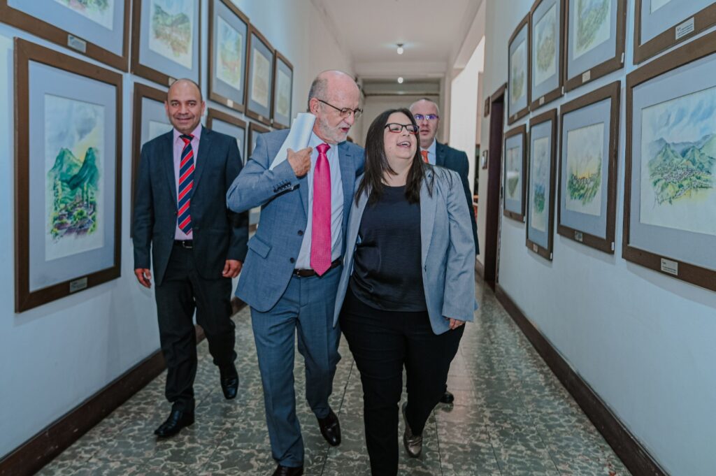 La Asamblea de Caldas clausuró el primer período de sesiones ordinarias y otorgó distinciones a instituciones relacionadas con la salud y la educación