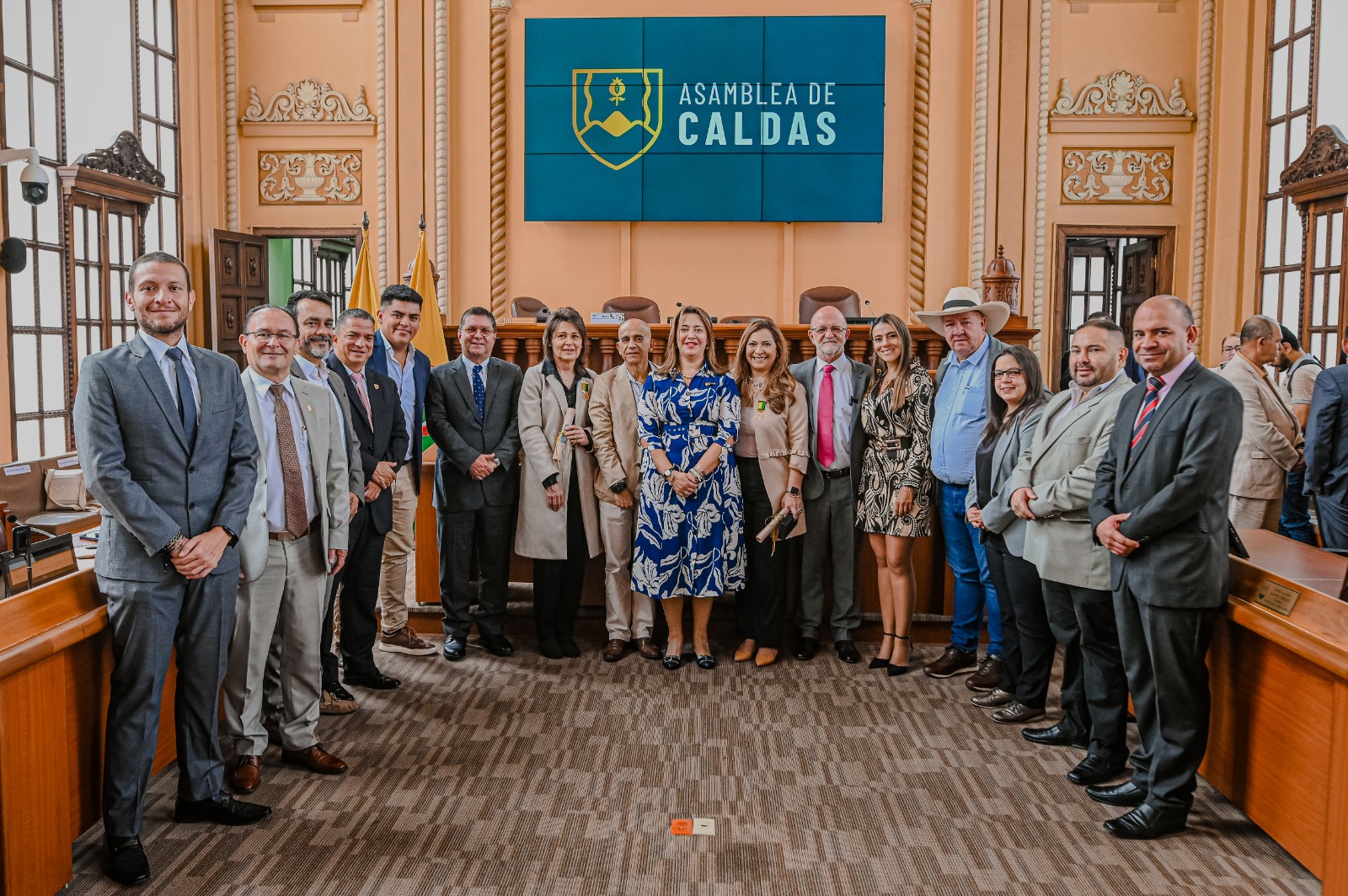 La Asamblea de Caldas clausuró el primer período de sesiones ordinarias y otorgó distinciones a instituciones relacionadas con la salud y la educación