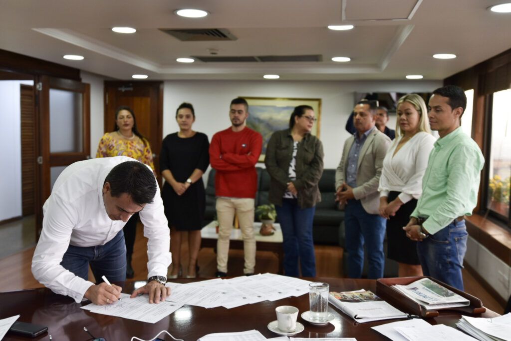 Posesionados los siete corregidores de Manizales