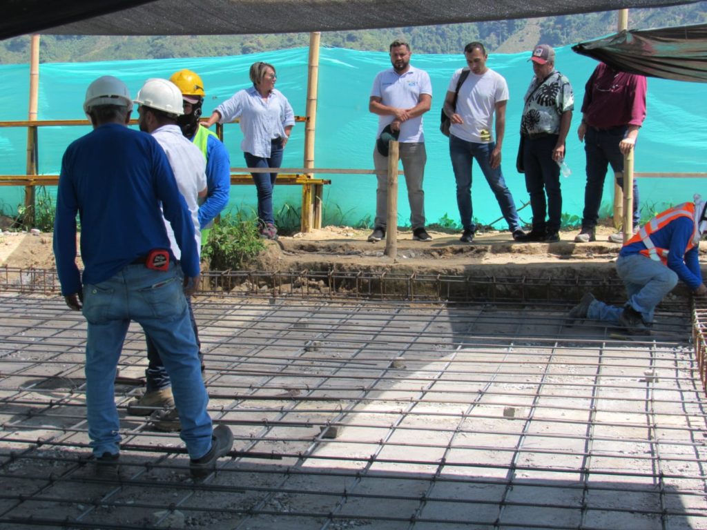 Avanza la construcción del acueducto multiveredal de Neira en el que se invierten 5.800 millones 