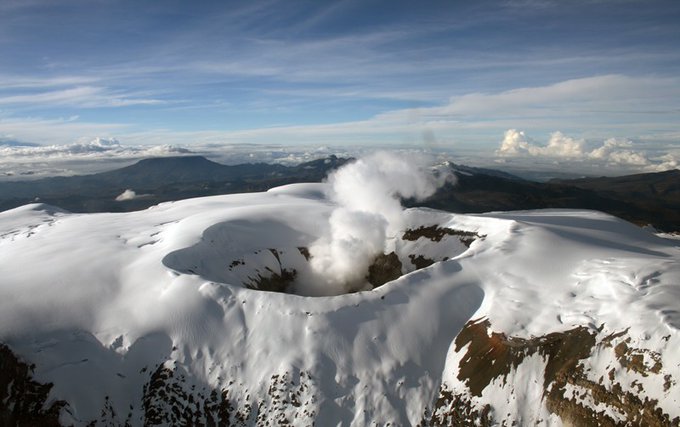 Boletín semanal de actividad del volcán Nevado del Ruiz, del 16 de abril al 22 de abril de 2024.