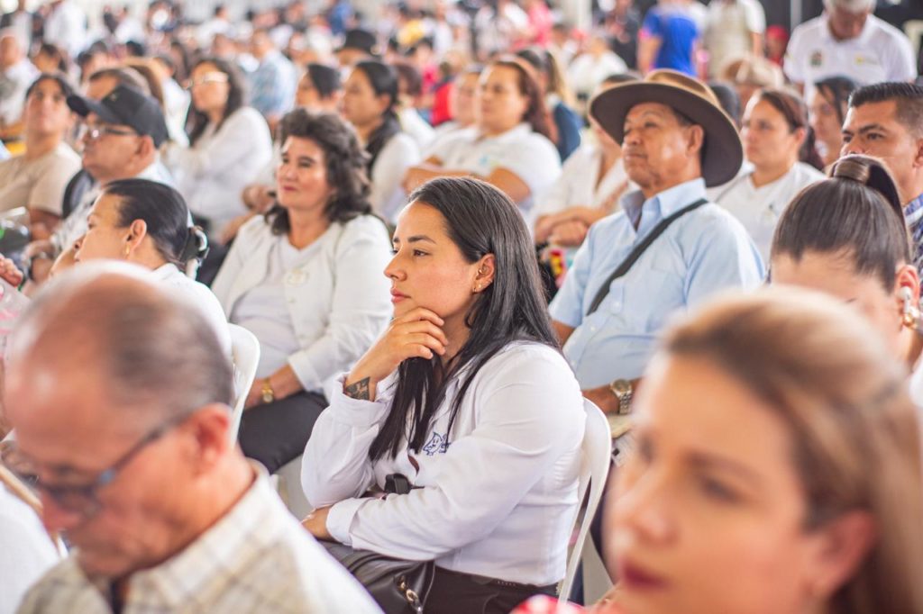 La construcción de un Caldas más social, conectado y sostenible, el balance de los primeros 100 días del Gobierno de Henry Gutiérrez