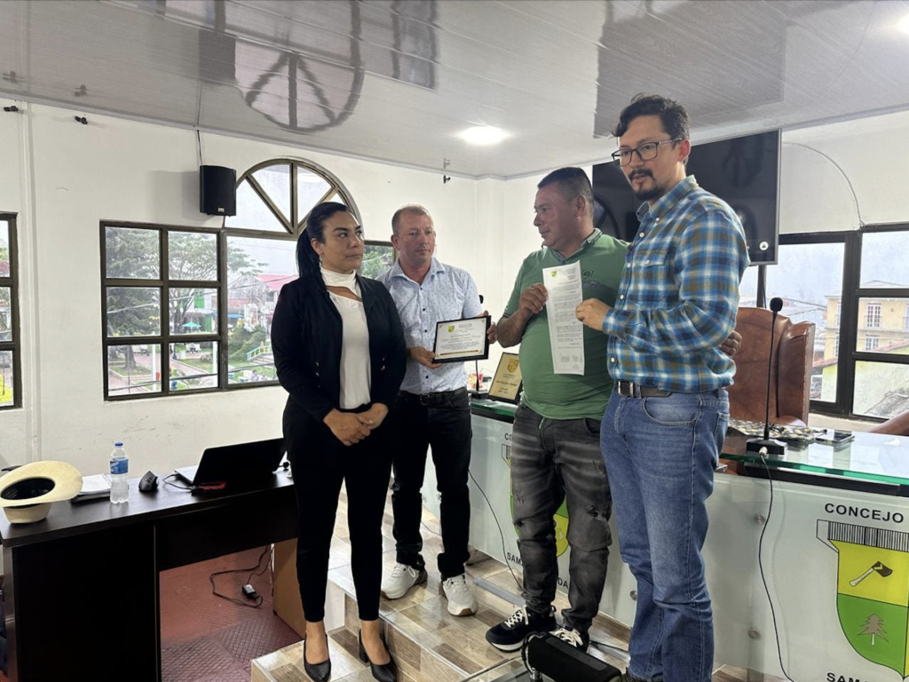 Concejo de Samaná entregó reconocimiento al secretario de Infraestructura, Cristian Arroyave, por su trabajo y compromiso con el municipio