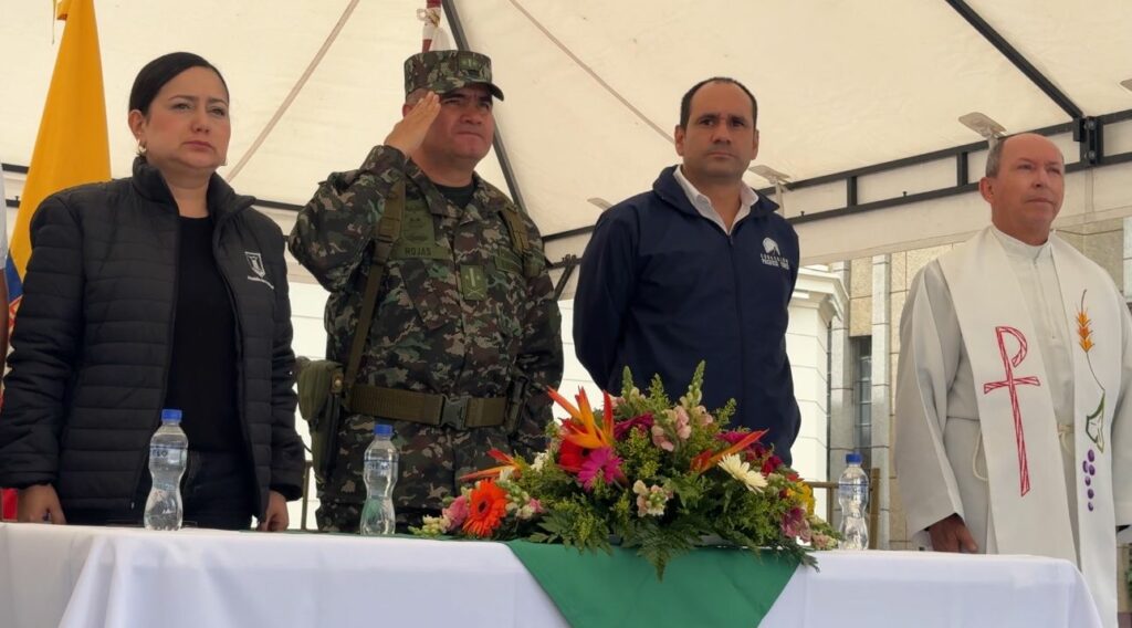 La Concesión Pacífico Tres fortalece al Batallón Ayacucho con motocicletas de alto cilindraje