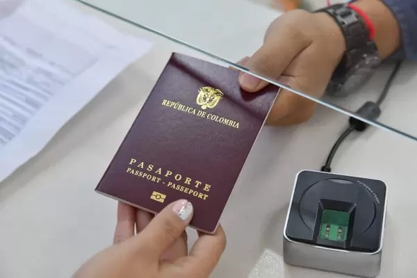 No deje vencer el plazo: Gobierno de Caldas insta a los ciudadanos a reclamar sus pasaportes antes de que pierdan validez