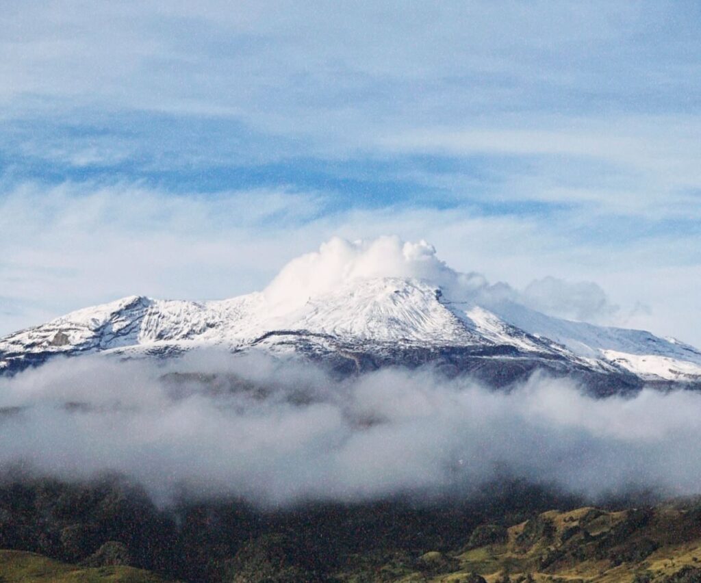 Aumento de sismicidad dentro del Volcán Nevado del Ruiz no representa aumento de su nivel de riesgo