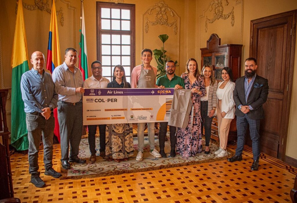 Estudiantes caldenses harán una pasantía gastronómica en Perú gracias a la alianza entre el Gobierno de Caldas y la Embajada peruana