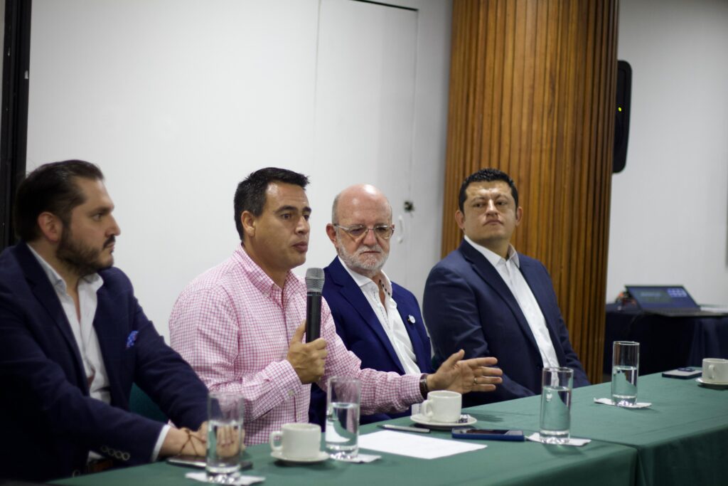 Gobernación de Caldas apoya el desarrollo de los hechos metropolitanos para el departamento