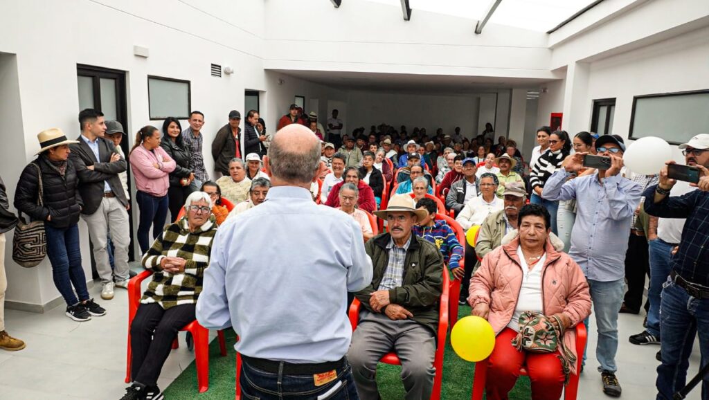 Gobernación de Caldas y Alcaldía de Salamina entregaron a las personas mayores de San Félix su nuevo Centro Día
