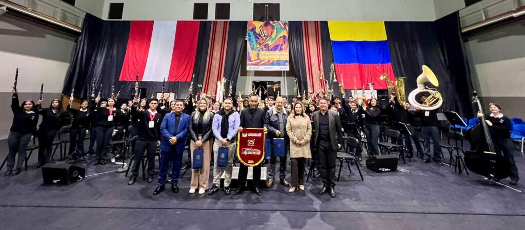 62 estudiantes de la Banda Sinfónica de Aguadas llegaron de Perú cargados de experiencias; ya se preparan para el Mundial 2026