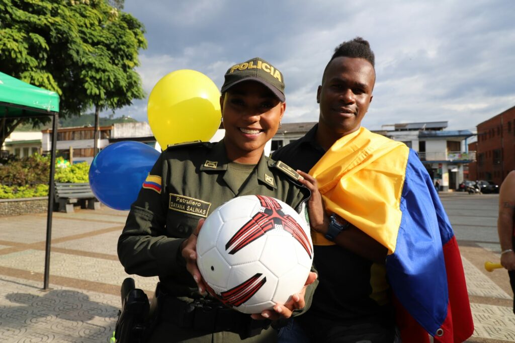 Autoridades departamentales se unen con el fin de buscar a los hinchas ejemplares