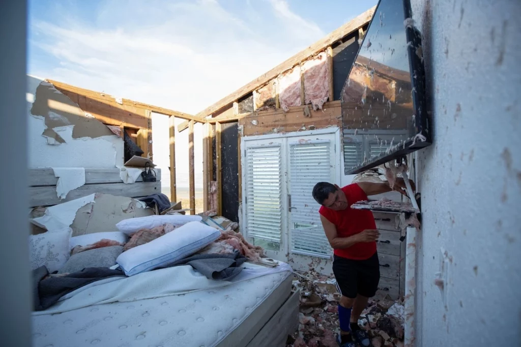 Beryl golpea a la energía estadounidense