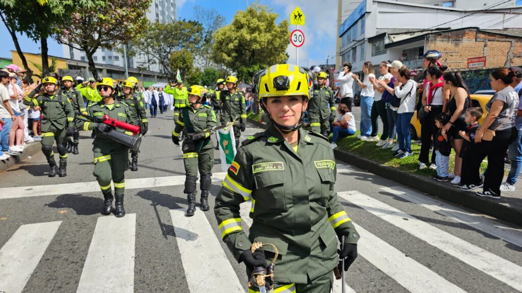 Desfile Militar y de Policía Manizales del 20 de julio “Orgullo Patrio” “Orgullo Colombiano”