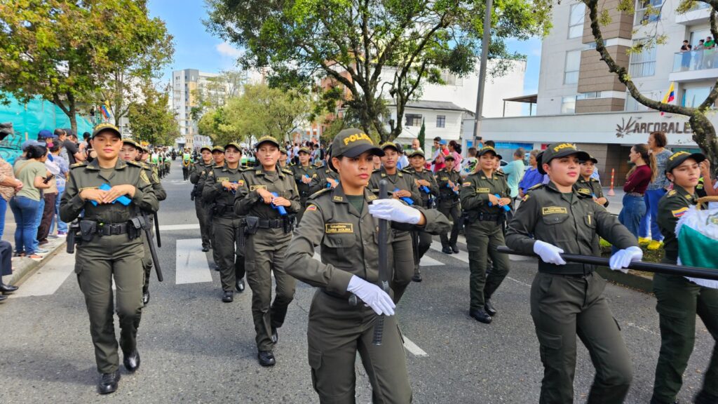 Desfile Militar y de Policía Manizales del 20 de julio “Orgullo Patrio” “Orgullo Colombiano”