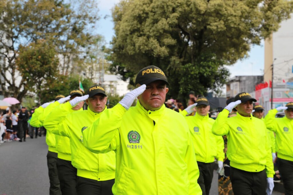 Desfile Militar y de Policía Manizales del 20 de julio “Orgullo Patrio” “Orgullo Colombiano”