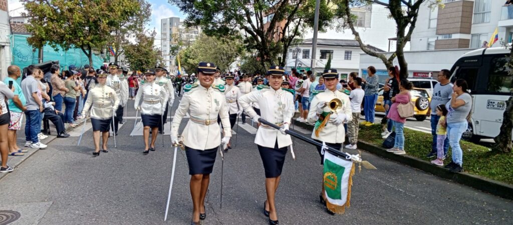 Desfile Militar y de Policía Manizales del 20 de julio “Orgullo Patrio” “Orgullo Colombiano”