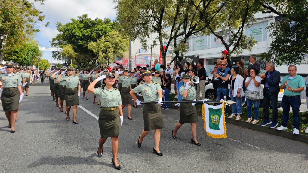 Desfile Militar y de Policía Manizales del 20 de julio “Orgullo Patrio” “Orgullo Colombiano”