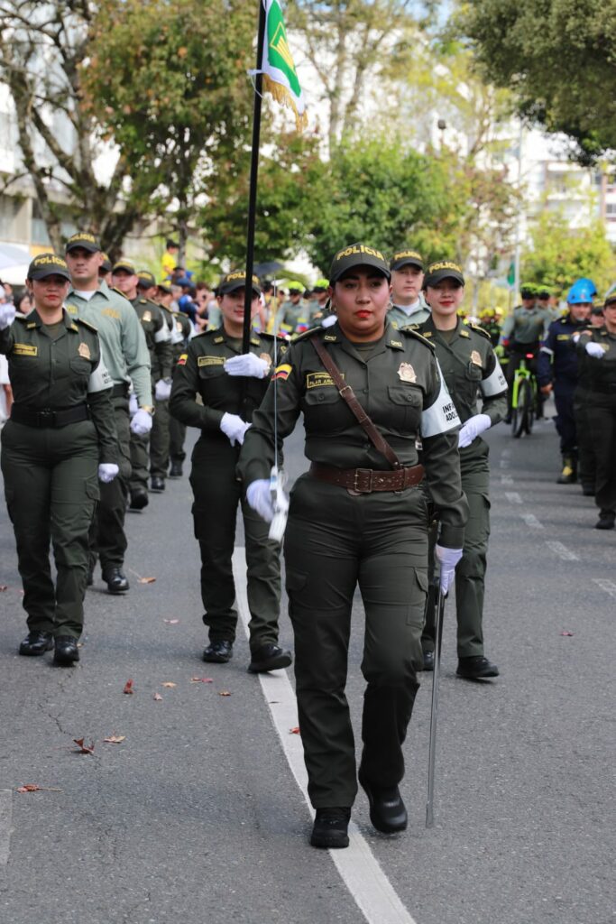 Desfile Militar y de Policía Manizales del 20 de julio “Orgullo Patrio” “Orgullo Colombiano”