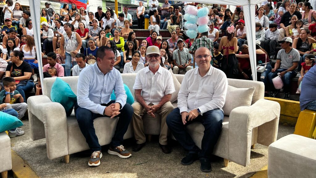 El Gobernador de Caldas, Henry Gutiérrez Ángel, clausuró con éxito la “Feria de Cafés Especiales, Fresno: Tesoro Cafetero