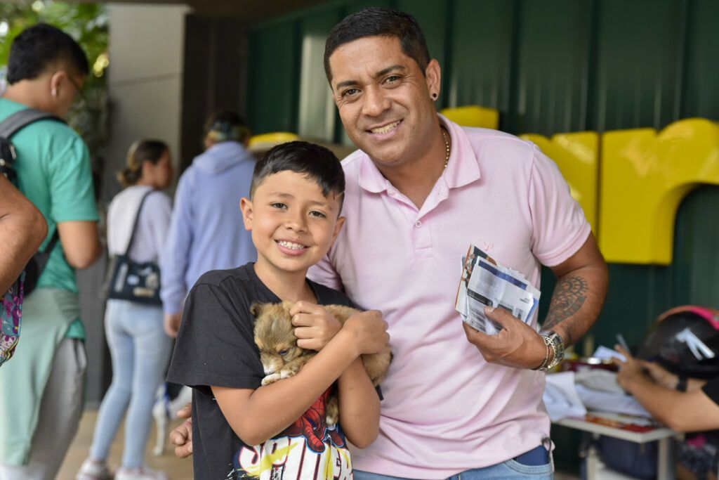 Las 10 mascotas que fueron entregadas en el centro comercial Parque Caldas, estaban bajo el cuidado de la Unidad de Protección Animal (UPA) de Manizales.
En 14 jornadas de adopción han sido entregados más de 80 animalitos.