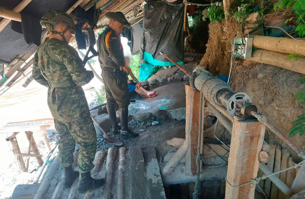 Operación 'Nevado XI' contra la explotación ilícita de yacimientos mineros