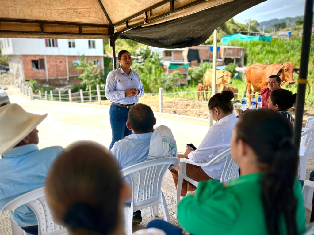 14 Juntas de Acción Comunal de Samaná firmarán convenios para el cuidado del agua con la Gobernación de Caldas