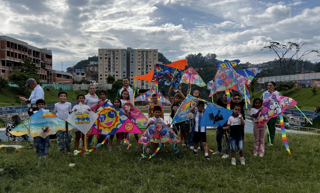 2.955 niños y niñas caldenses participaron en el Festival de Cometa liderado por la Secretaría de Deporte, Recreación y Actividad Física del departamento