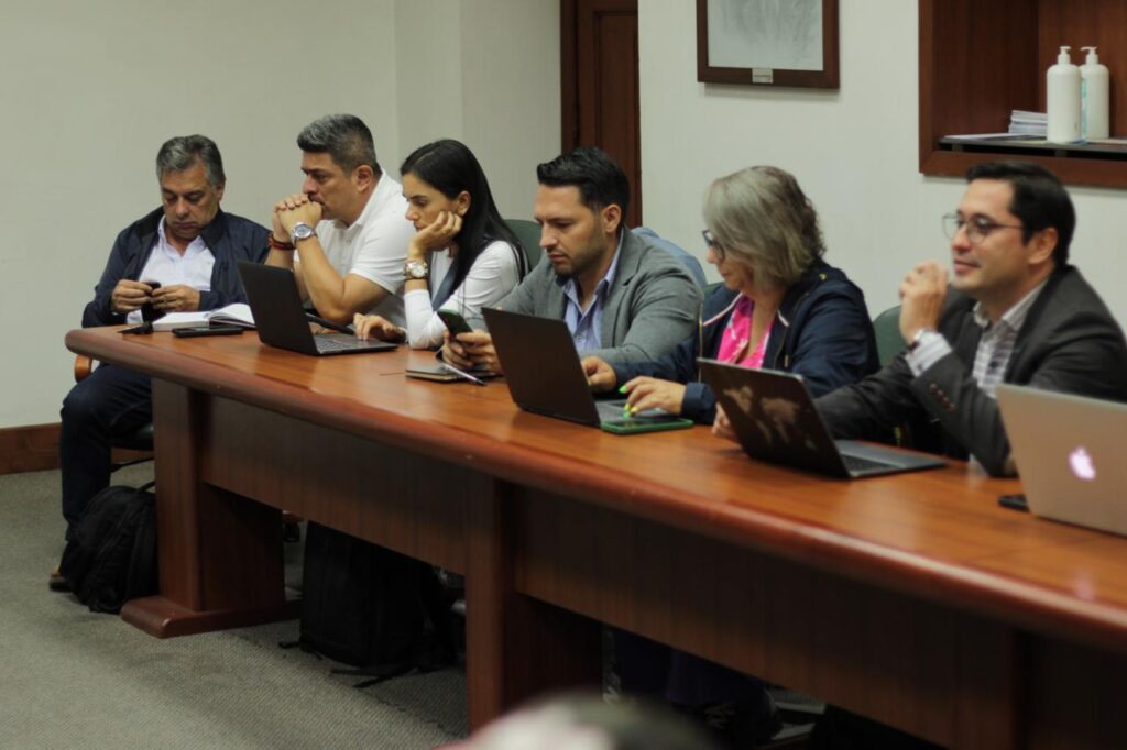 Caldas proyecta la construcción de seis nuevos hospitales: Gobierno Departamental, jugado por infraestructuras dignas