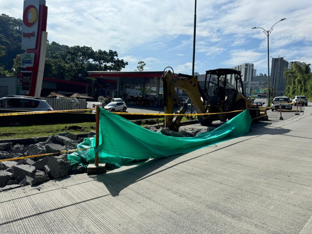 Continúan obras de rehabilitación de la avenida Kevin Ángel