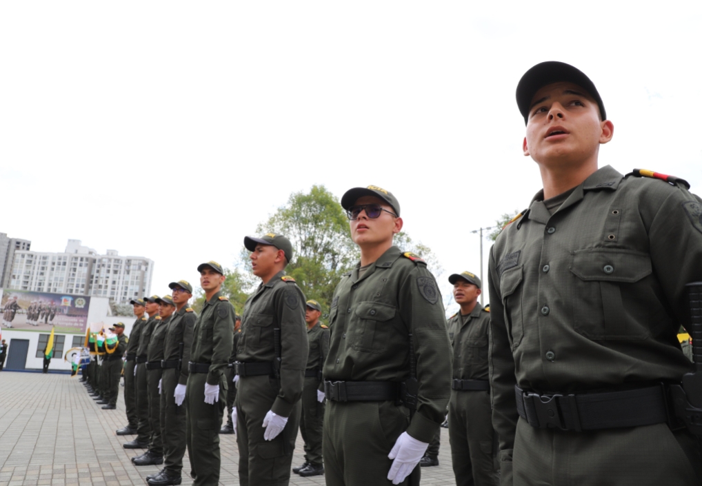 Dijeron "Si Juro" a proteger a la comunidad caldense