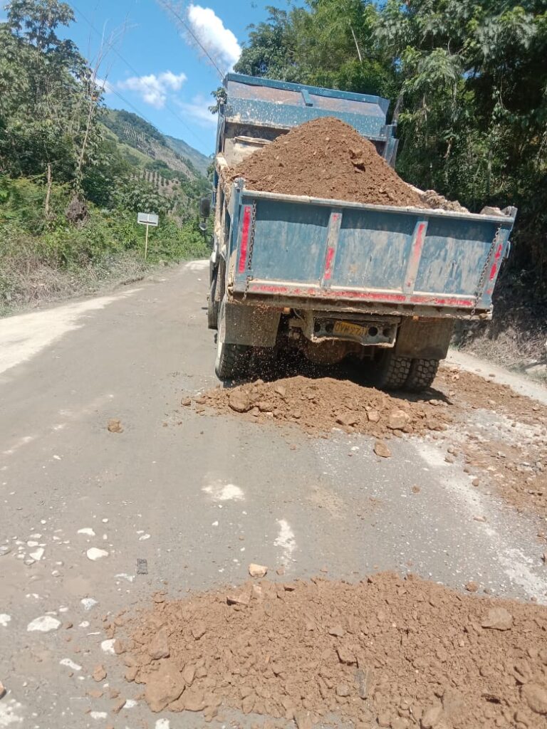 Gobierno de Caldas asegura transitabilidad en vías del norte y facilita así el acceso de turistas al Festival del Pasillo en Aguadas