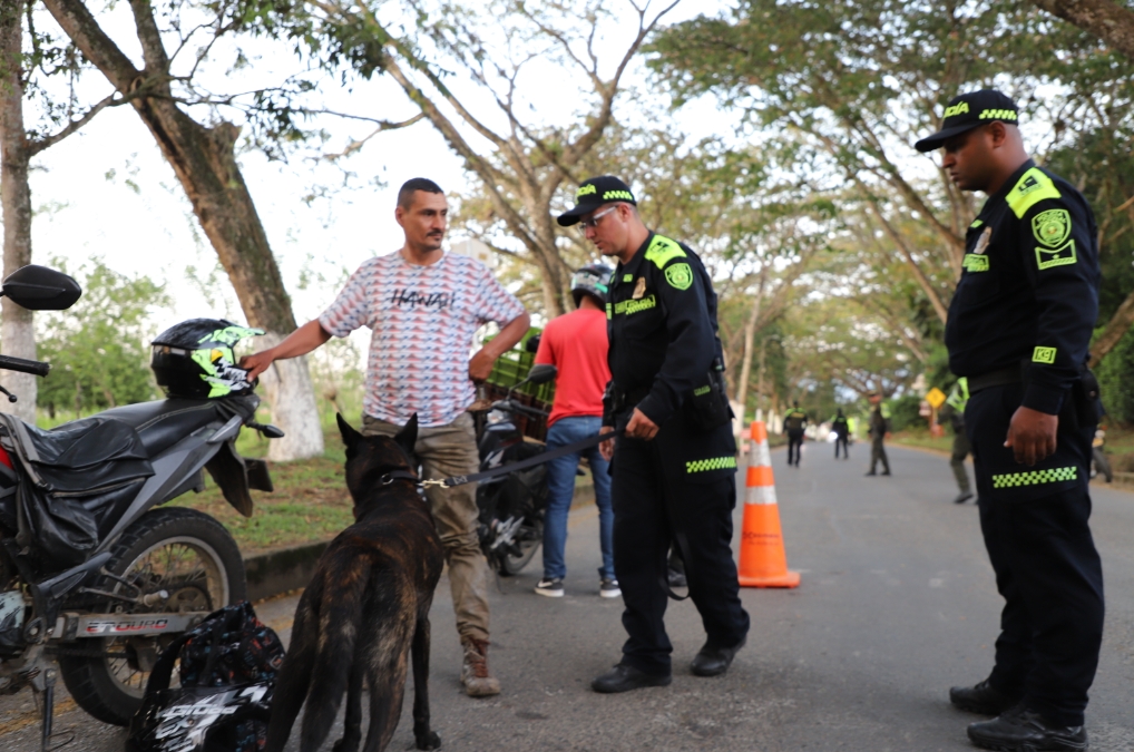 POLICÍA NACIONAL EN CALDAS, PUSO EN MARCHA EL PLAN DE SEGURIDAD Y MOVILIDAD DEL PUENTE FESTIVO DE LA ASUNCIÓN DE LA VIRGEN

Más de 1300 uniformados, buscan garantizar la seguridad en todo el departamento