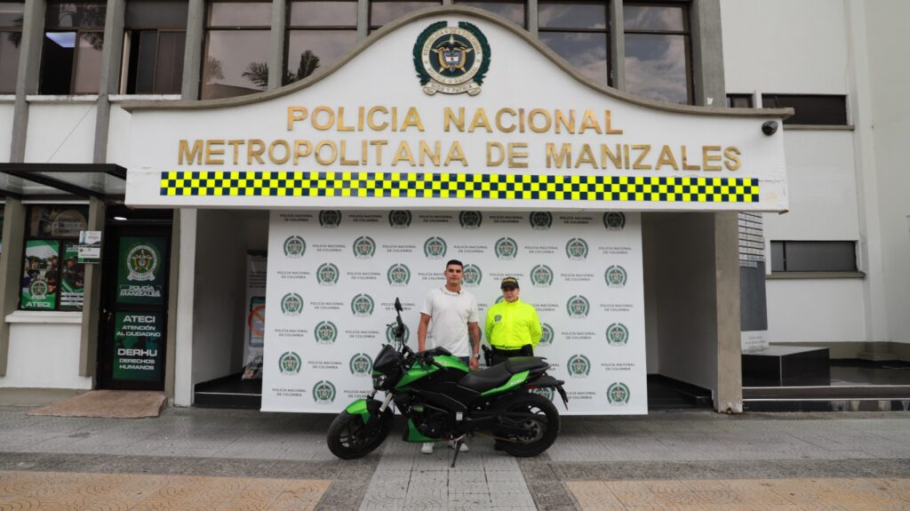 Recuperan motocicleta robada en Manizales gracias a intervención policial