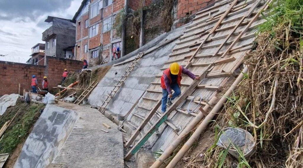 Alcaldía de Manizales invierte más de 2 mil millones de pesos en obras de mitigación del riesgo