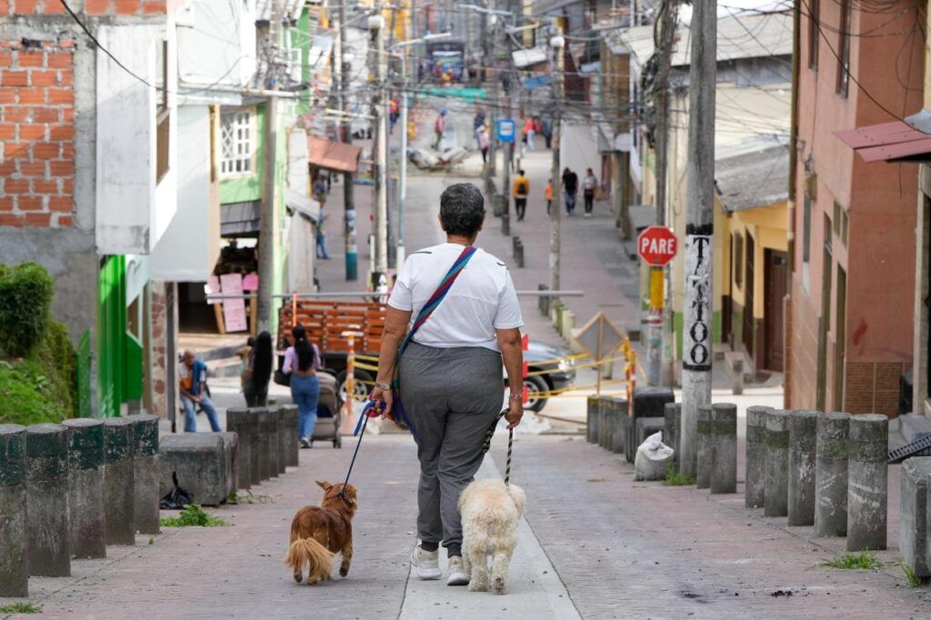 Bulevar renovado trae progreso al barrio El Carmen