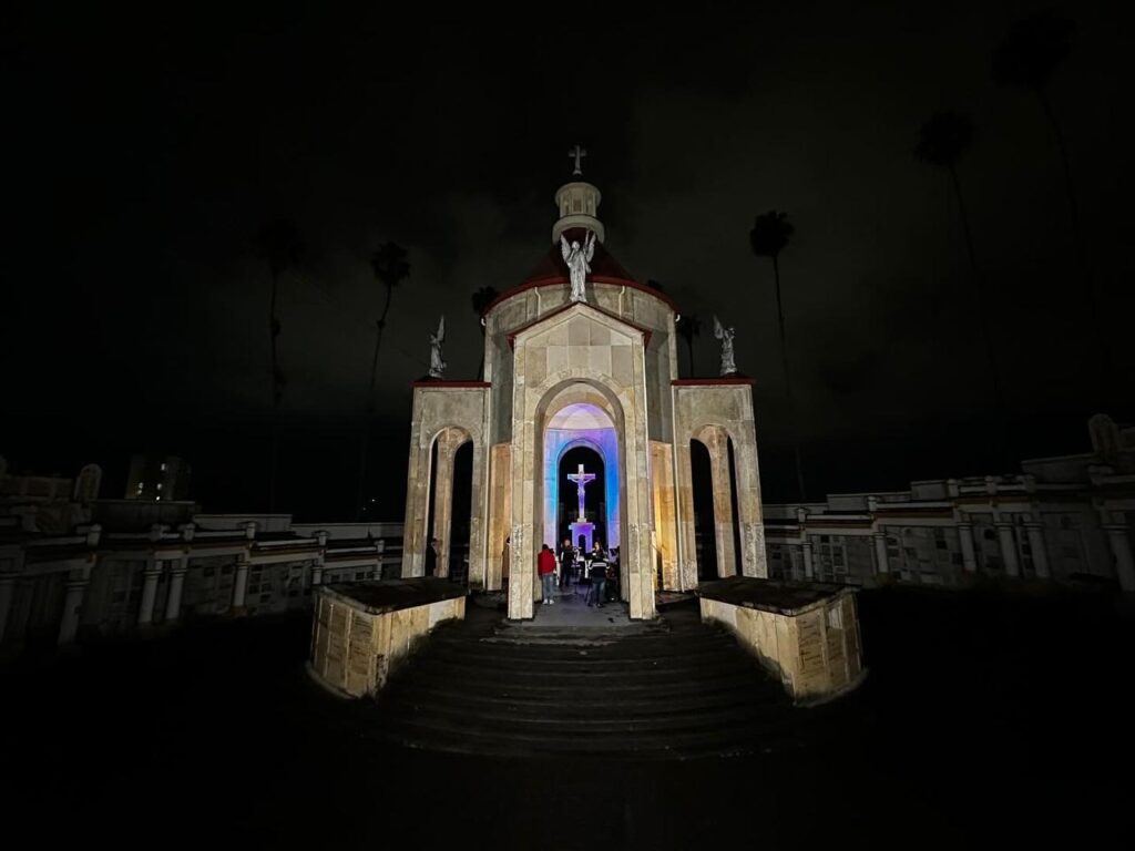 Un Concierto de Recuerdos: Caldas Celebra el Mes del Patrimonio en el Cementerio San Esteban