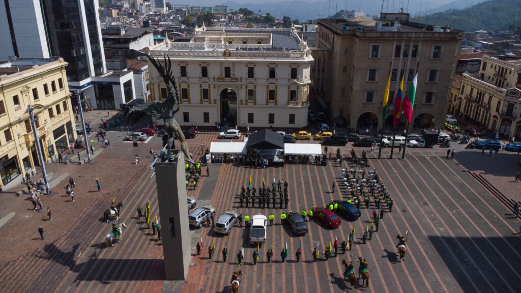 Con una inversión de más de 800 millones, Gobierno de Caldas aumenta el parque automotor para investigaciones de la fuerza pública