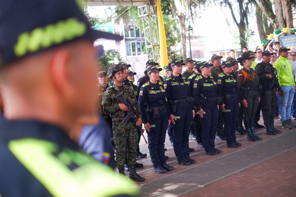 Gobierno de Caldas y autoridades implementan dispositivo para garantizar la seguridad durante el fin de semana de amor y amistad