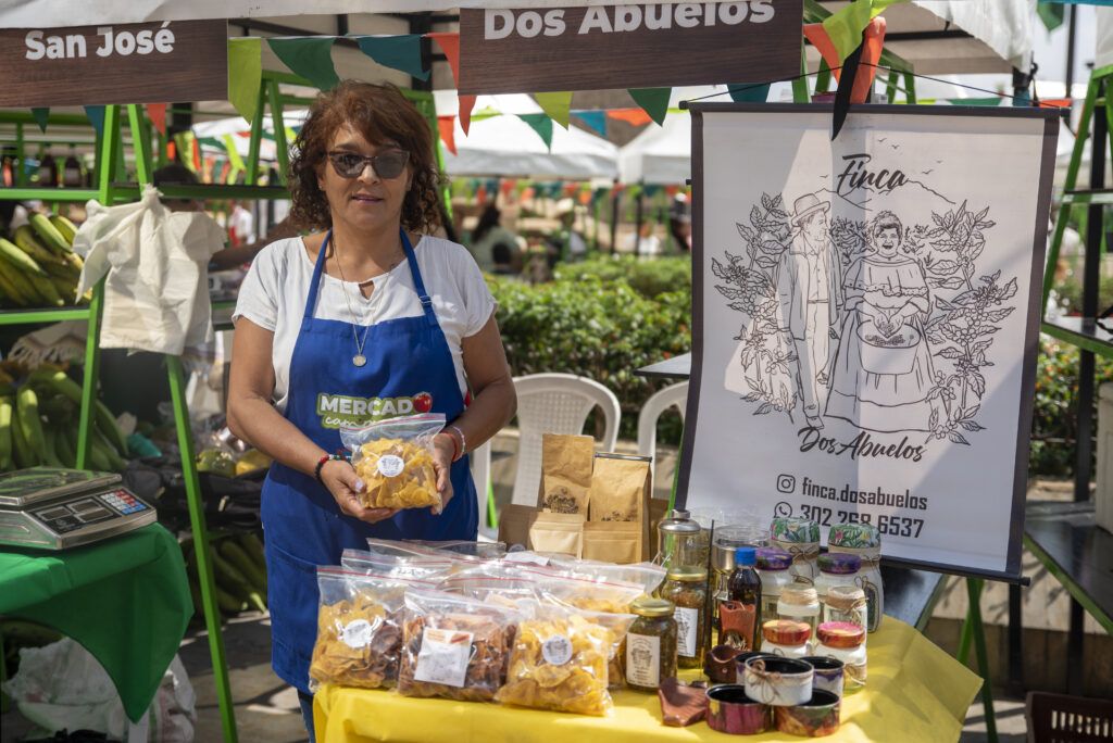 “Gobierno en la Calle Campesino” genera ingresos por  millones para los productores agrícolas