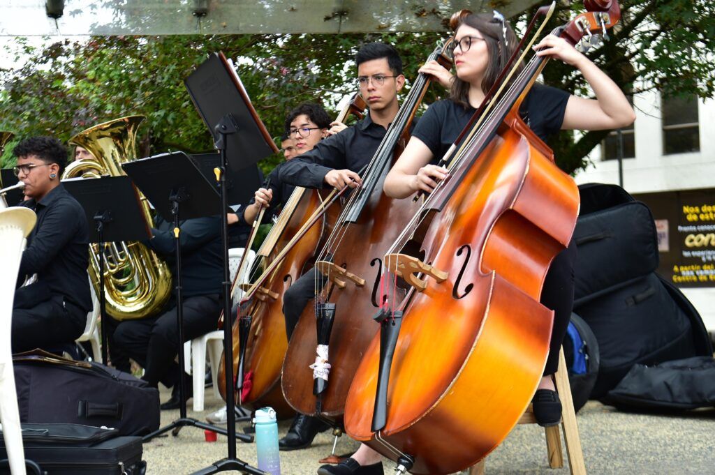 Manizales Siente el Ritmo: La Banda Sinfónica se Impulsa con Apoyo Cultural del 2024