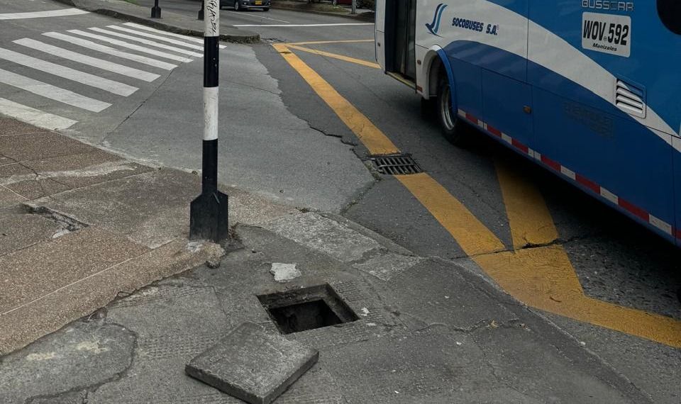 La Secretaría de Movilidad de Manizales denuncia hurto de cableado en red semafórica