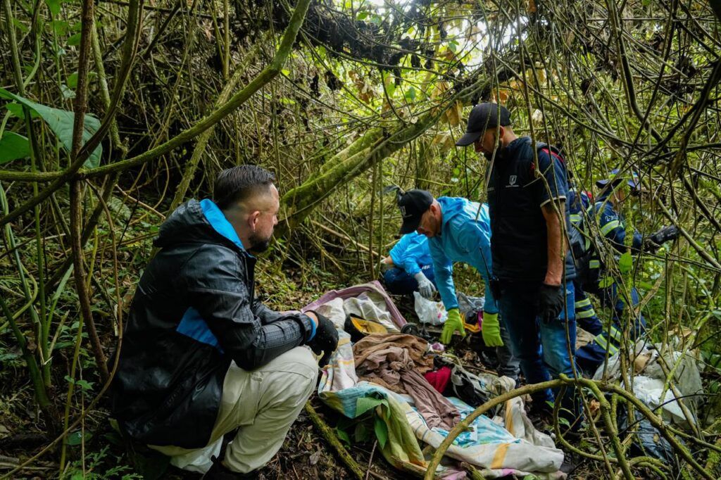 Más limpieza en laderas de la ciudad; la campaña “Juégale Limpio a Manizales” recogió basuras en la comuna Ciudadela del Norte