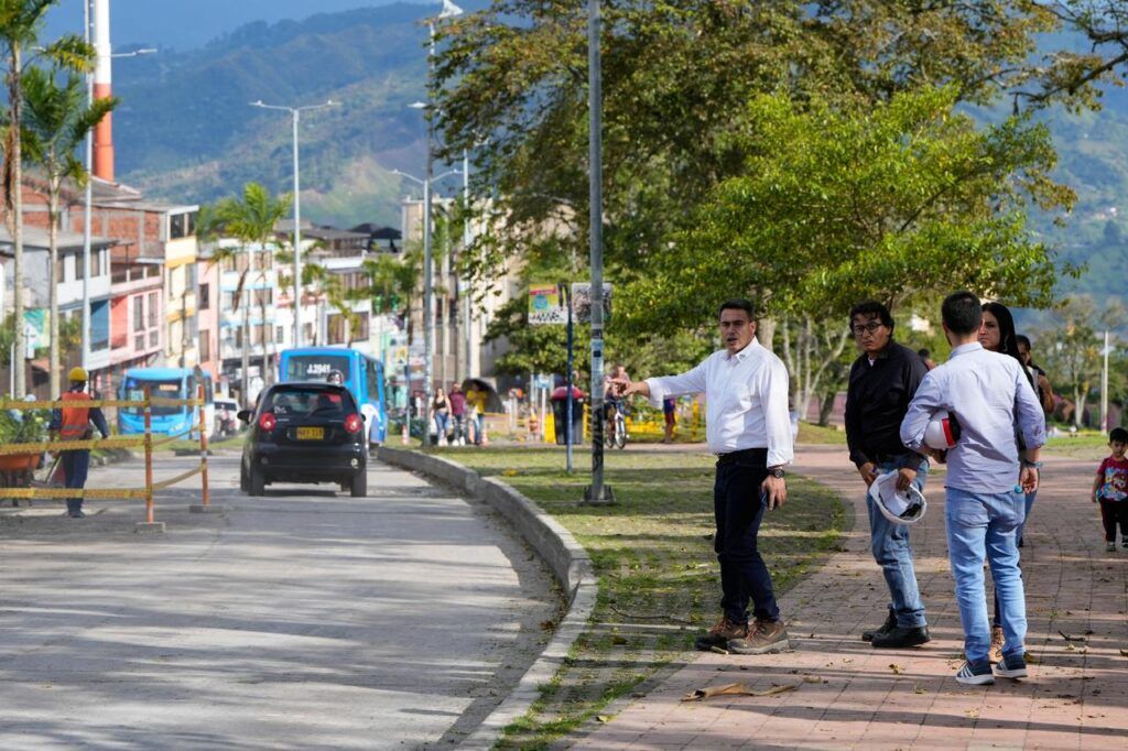 Progreso en obras de la Avenida 12 de Octubre y la Media Torta de Chipre