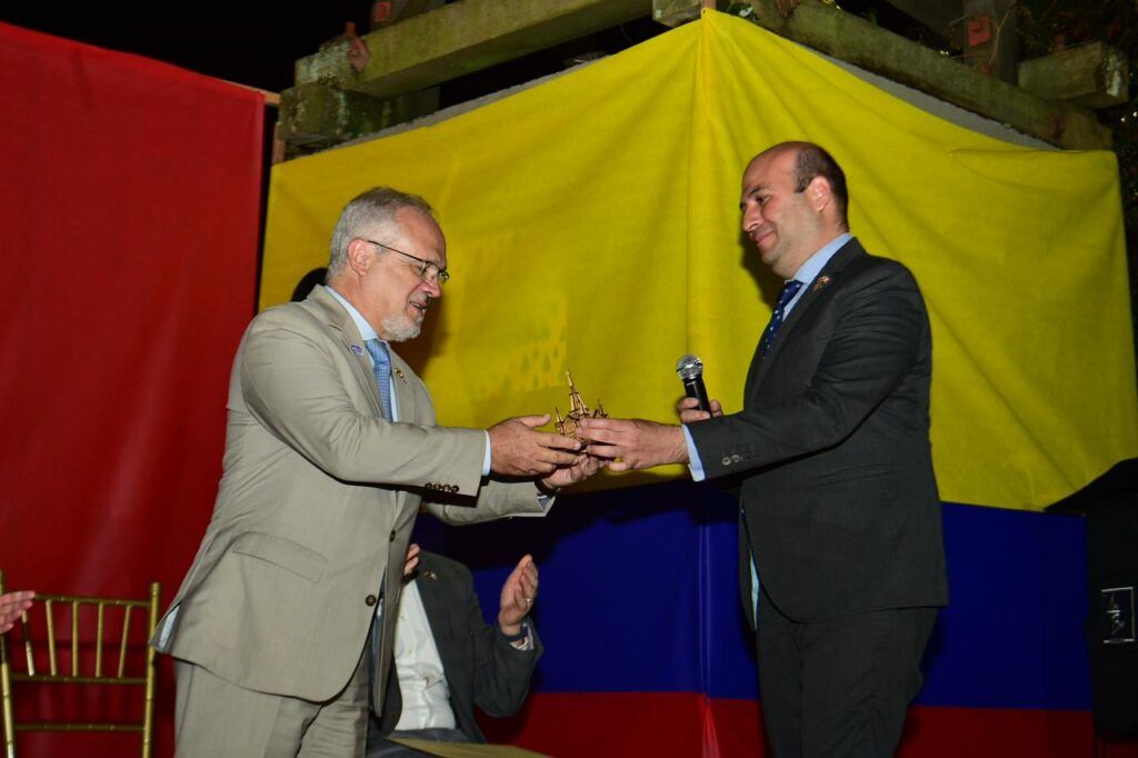 Visita del Embajador de Francia impulsa la internacionalización de Manizales